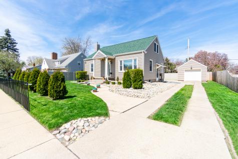 2110 East Oakland Avenue Bloomington IL 61701