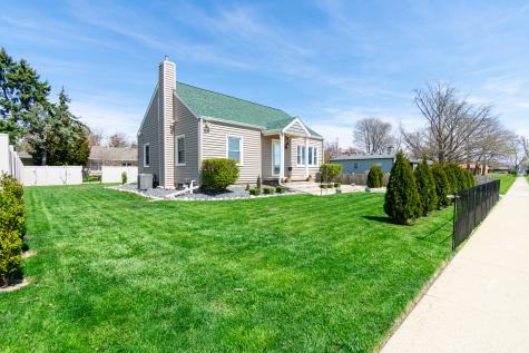 2110 East Oakland Avenue Bloomington IL 61701