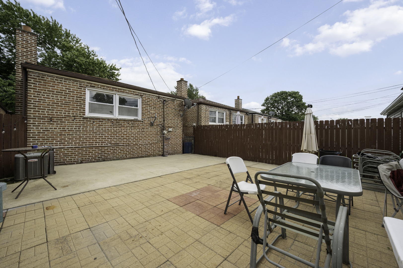 10844 South Green Bay Avenue Chicago IL 60617