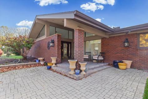 120 Thornhill Drive Danville IL 61832