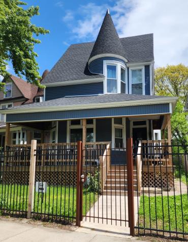 435 West Winneconna Parkway Chicago IL 60620