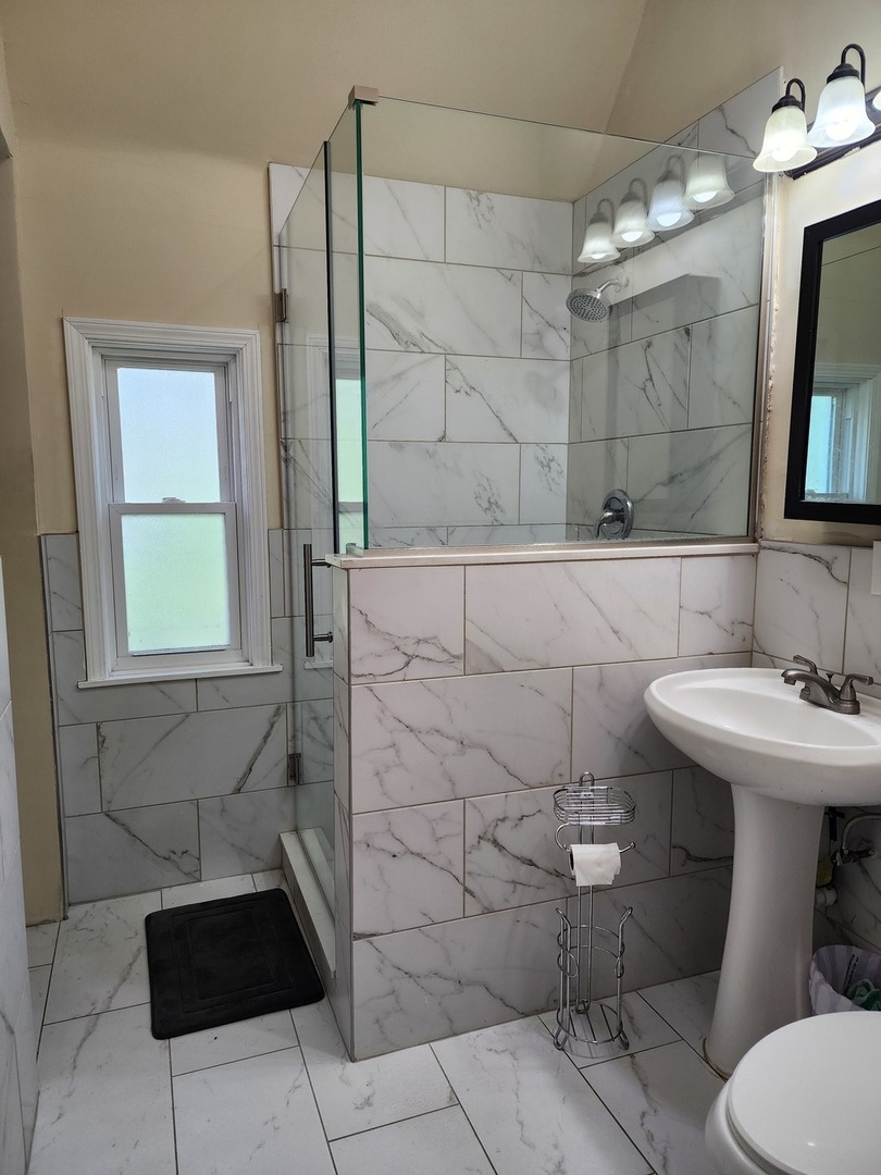 435 West Winneconna Parkway Chicago IL 60620