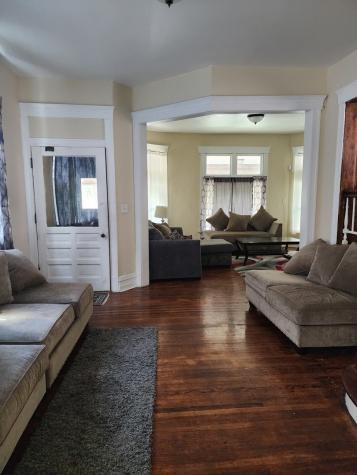 435 West Winneconna Parkway Chicago IL 60620