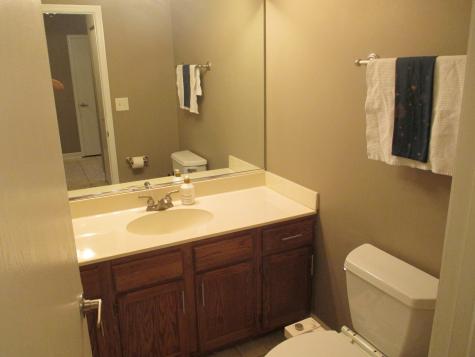 865 North Tamarac Boulevard Addison IL 60101