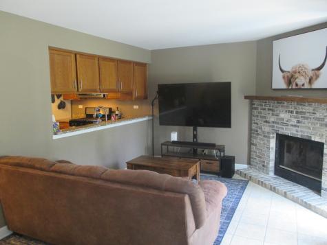 865 North Tamarac Boulevard Addison IL 60101