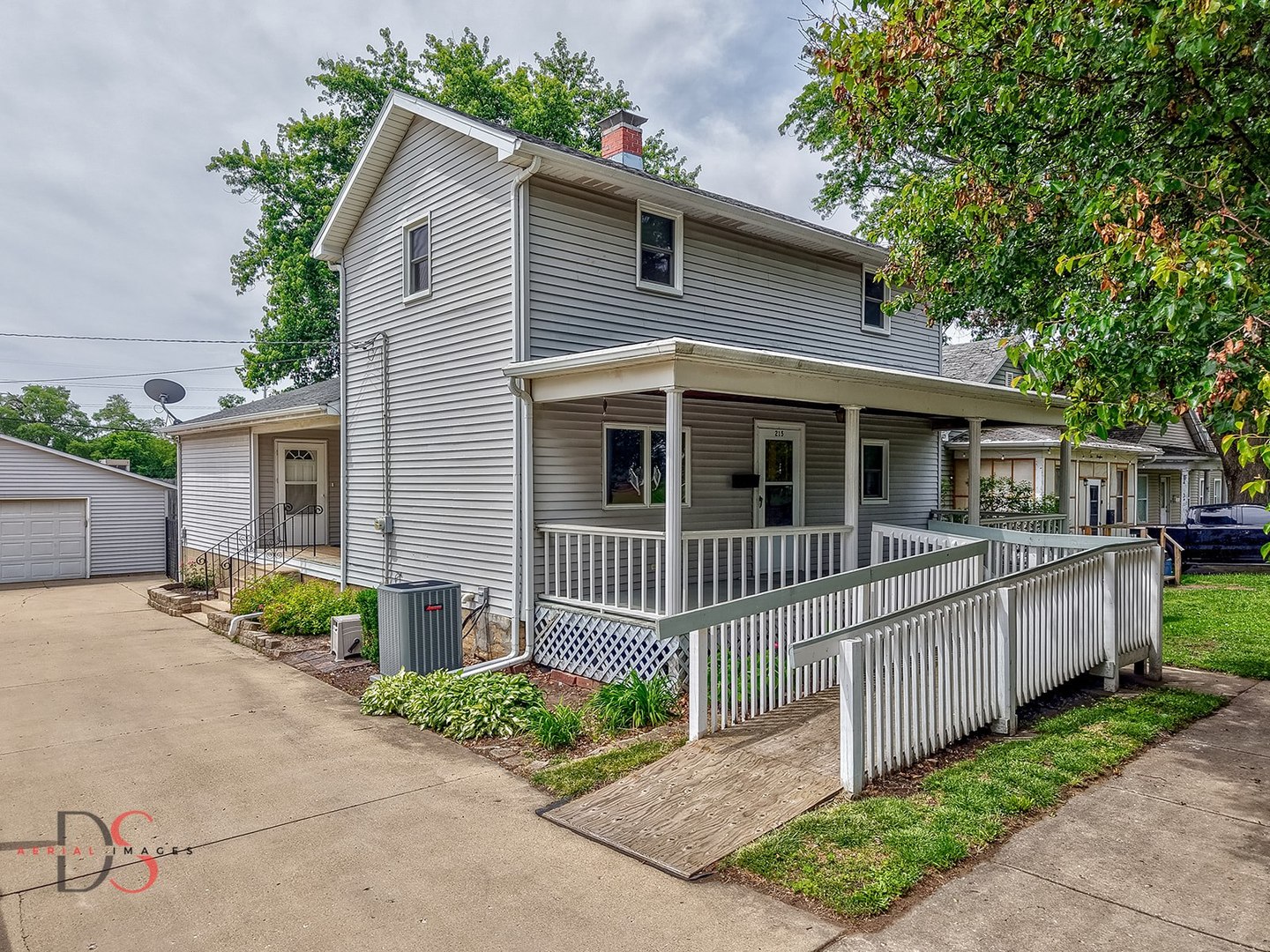 215 Desoto Street Ottawa IL 61350