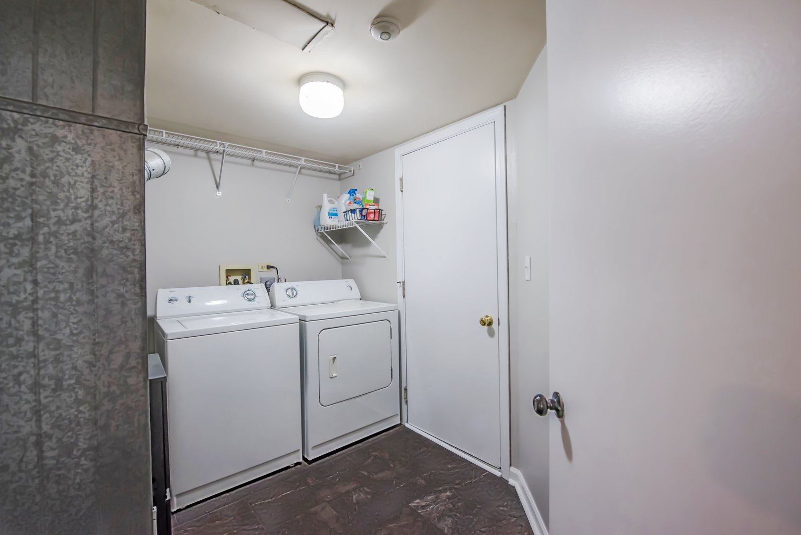866 Pas Court Naperville IL 60563