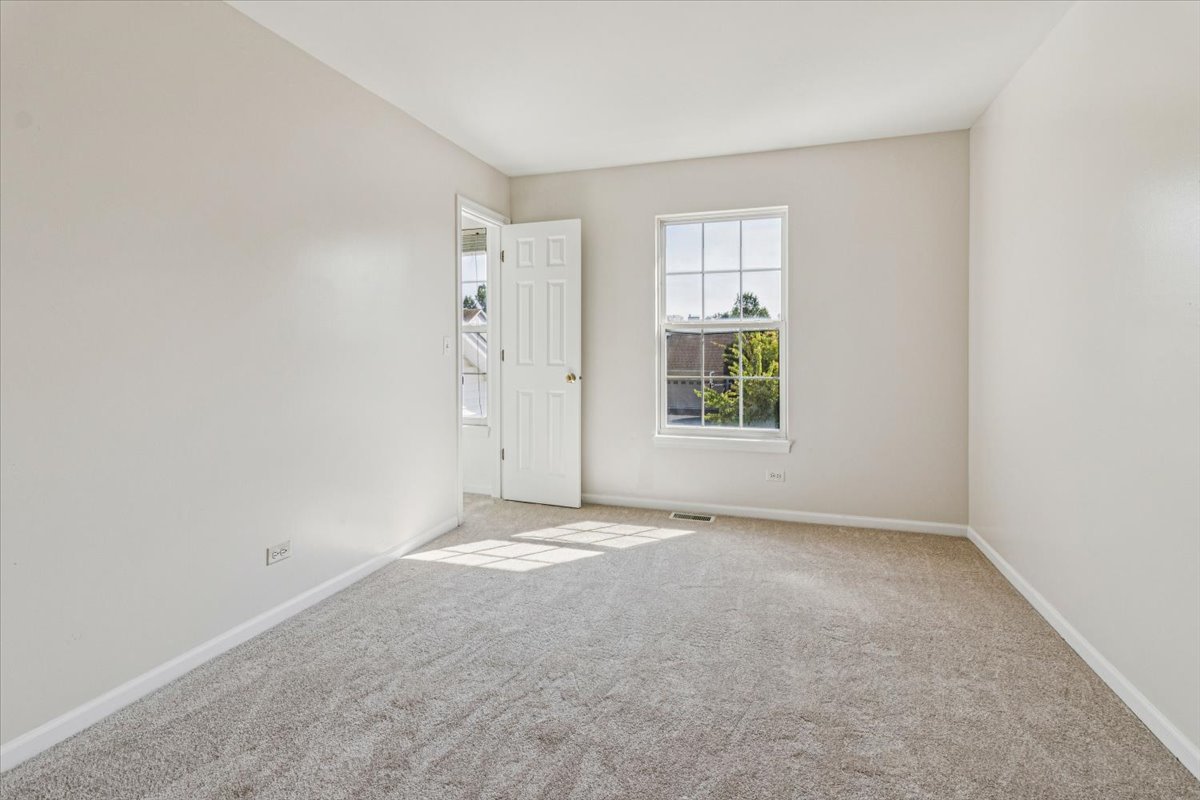 3437 Charlemaine Drive Aurora IL 60504