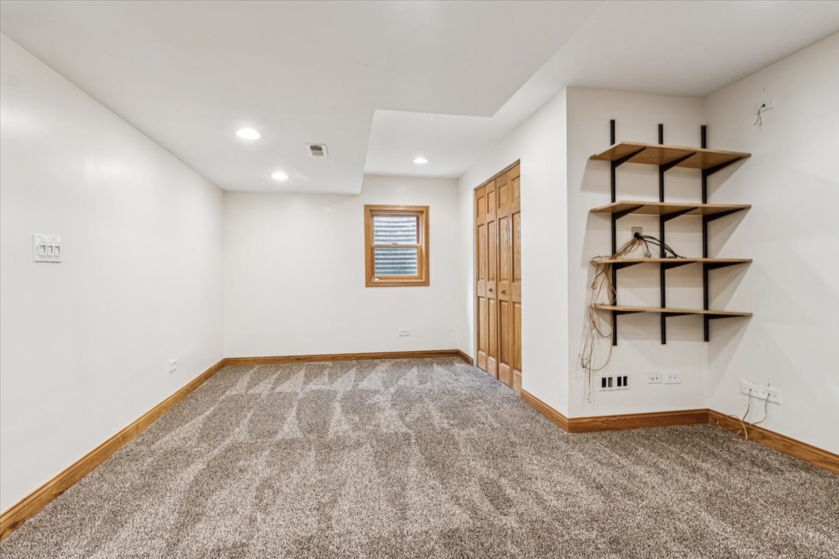 3437 Charlemaine Drive Aurora IL 60504