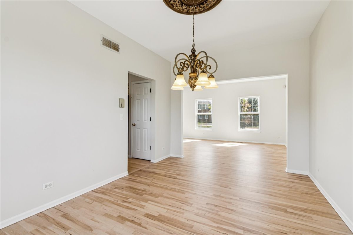 3437 Charlemaine Drive Aurora IL 60504