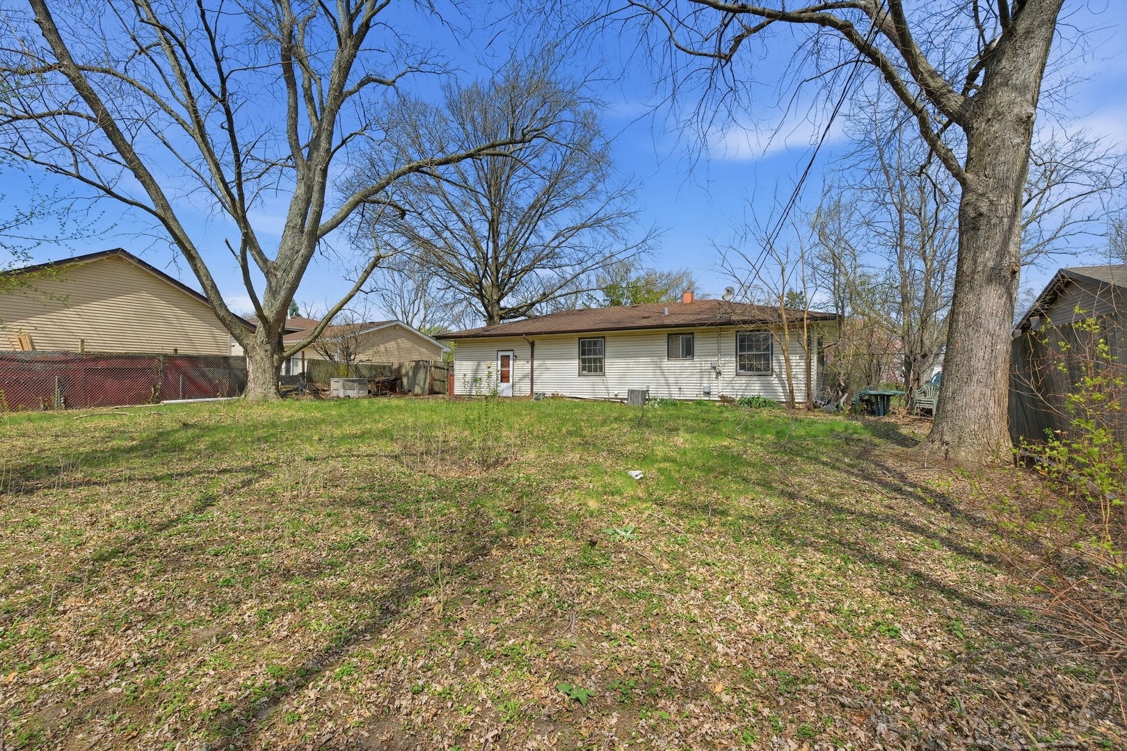 30W125 Claymore Lane Naperville IL 60563