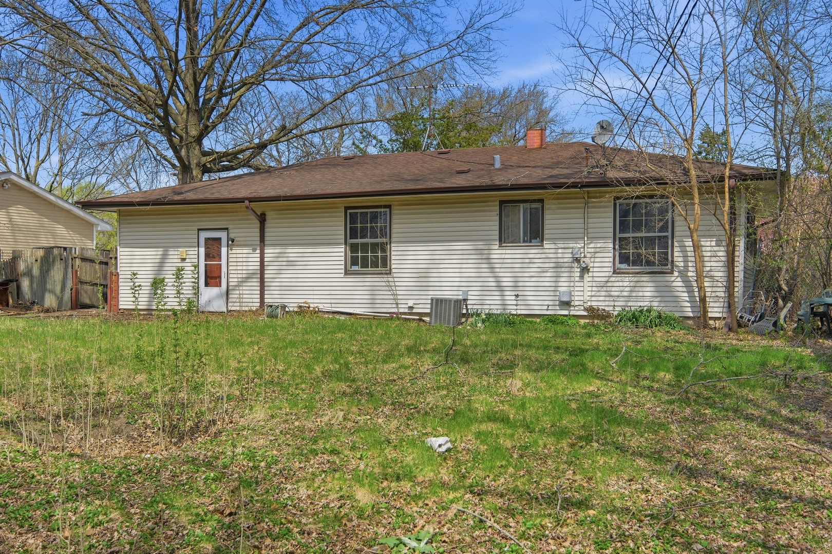 30W125 Claymore Lane Naperville IL 60563