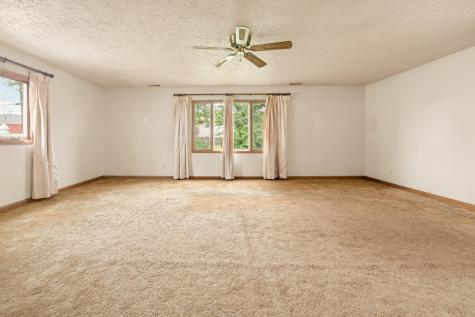 1218 Mt Vernon Drive Bloomington IL 61704