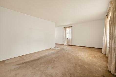 1218 Mt Vernon Drive Bloomington IL 61704