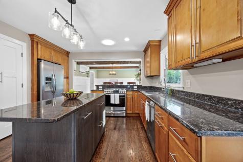 27W359 Aspen Court Winfield IL 60190