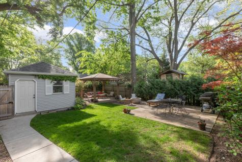 2323 Grey Avenue Evanston IL 60201