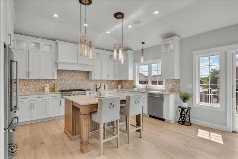 8855 Milwaukee Breakwater Drive Frankfort IL 60423