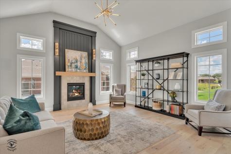 8855 Milwaukee Breakwater Drive Frankfort IL 60423