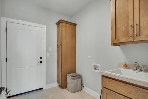 8855 Milwaukee Breakwater Drive Frankfort IL 60423