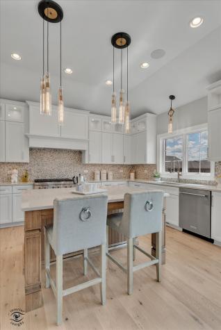 8855 Milwaukee Breakwater Drive Frankfort IL 60423
