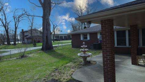 2775 East Riverview Drive Kankakee IL 60901