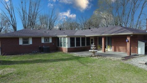 2775 East Riverview Drive Kankakee IL 60901