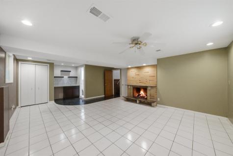 6006 North Lawndale Avenue Chicago IL 60659