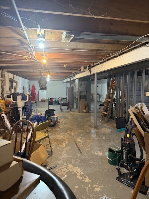 941 South Chatham Avenue Addison IL 60101