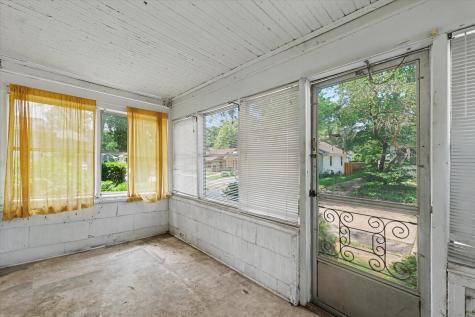 402 South Johnson Avenue Urbana IL 61801