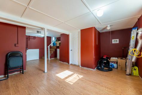 5921 South Sawyer Avenue Chicago IL 60629