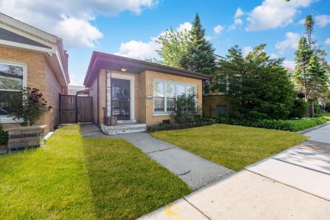 5921 South Sawyer Avenue Chicago IL 60629