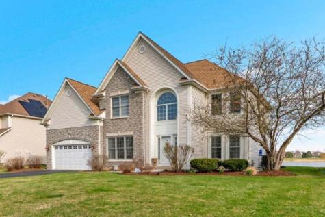 415 Mallard Point Drive North Aurora IL 60542