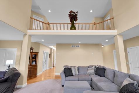 415 Mallard Point Drive North Aurora IL 60542