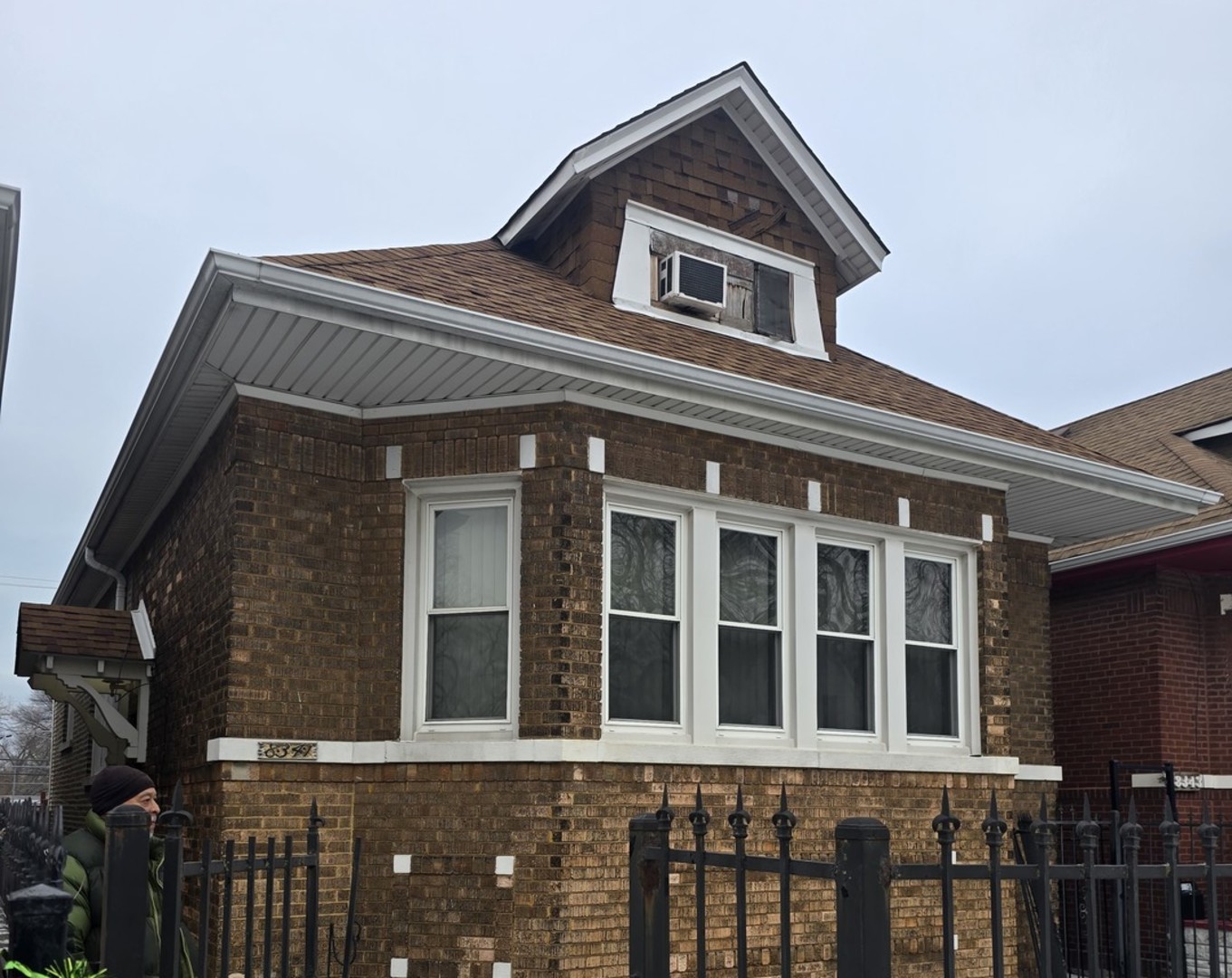 8341 South Kerfoot Avenue Chicago IL 60620