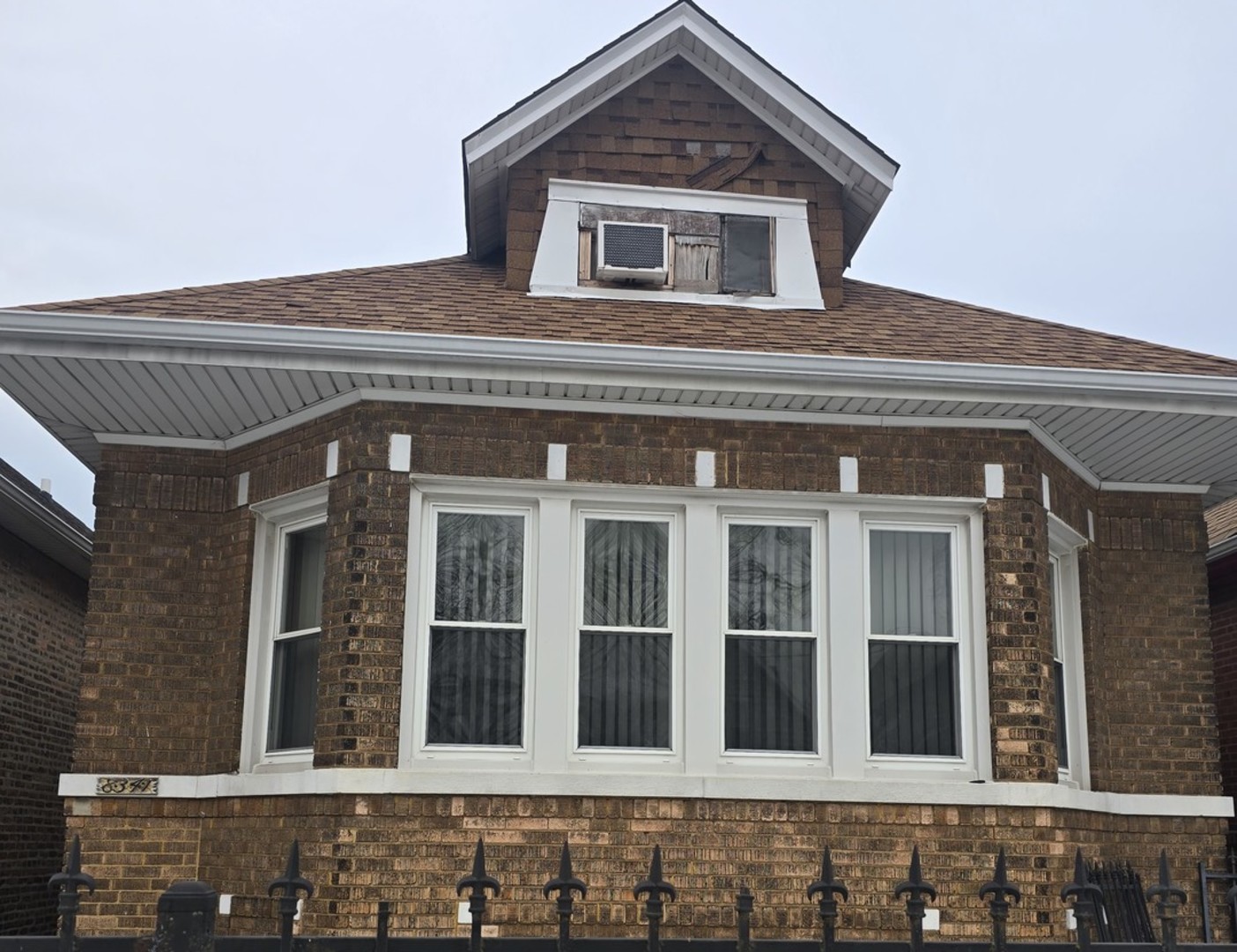 8341 South Kerfoot Avenue Chicago IL 60620