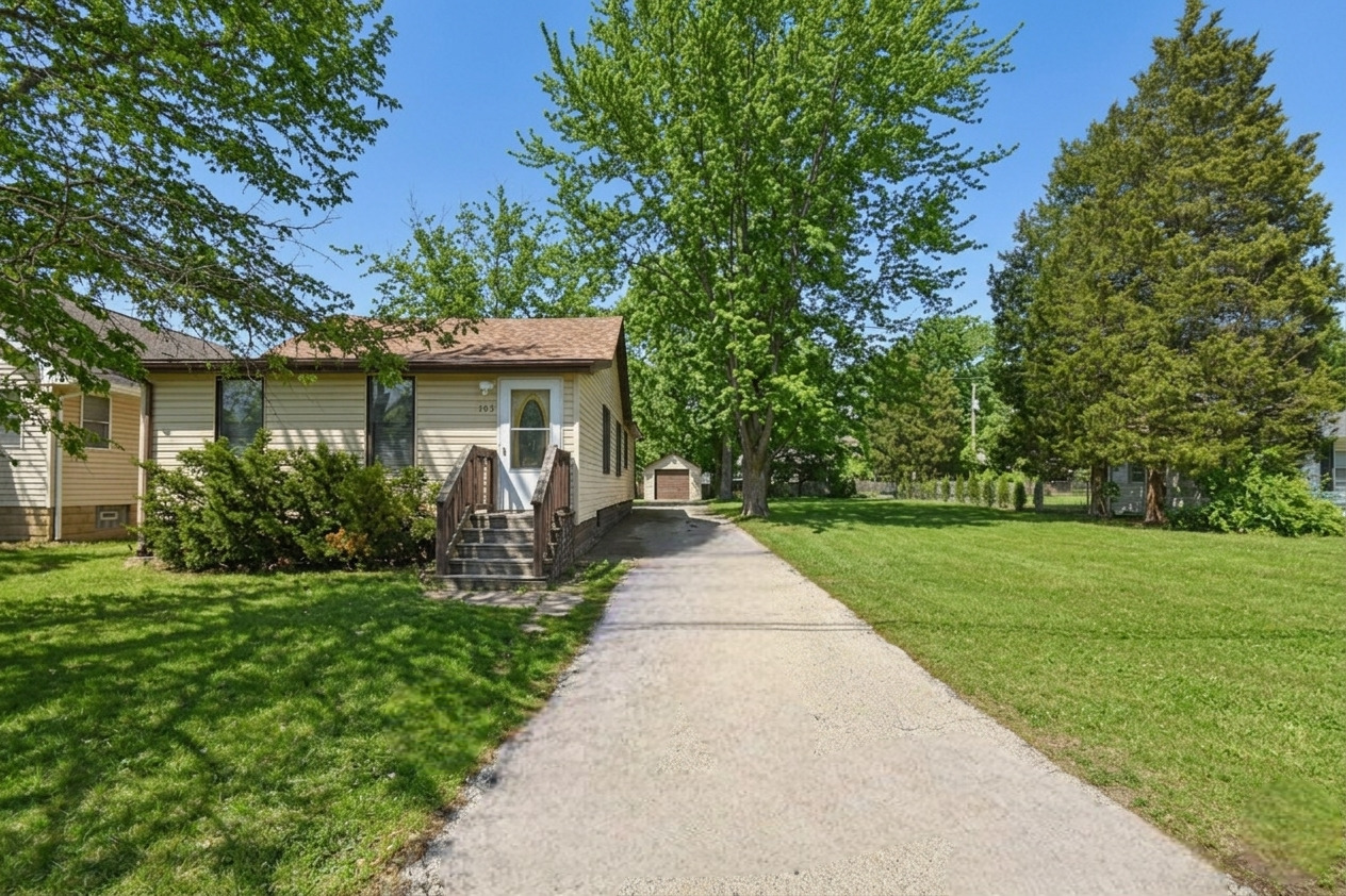 303 Bruce Road Lockport IL 60441