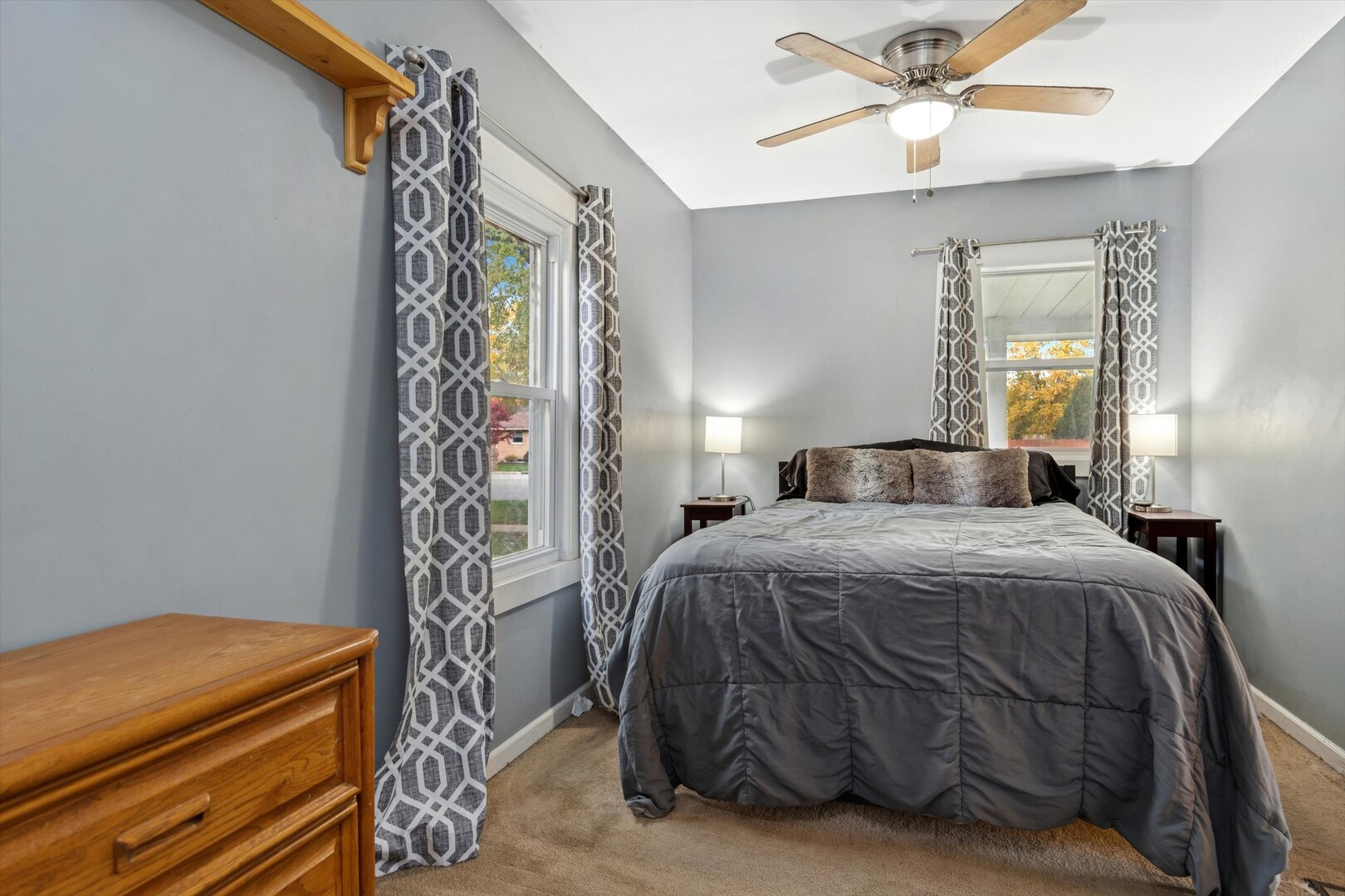 907 Maple Avenue Lisle IL 60532