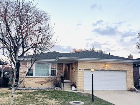 8925 Oriole Avenue Morton Grove IL 60053