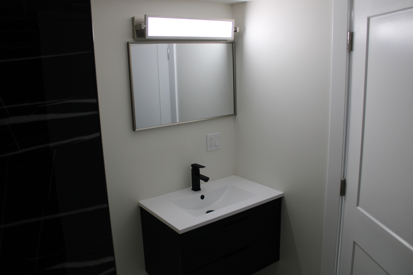 8312 South Kenwood Avenue Chicago IL 60619