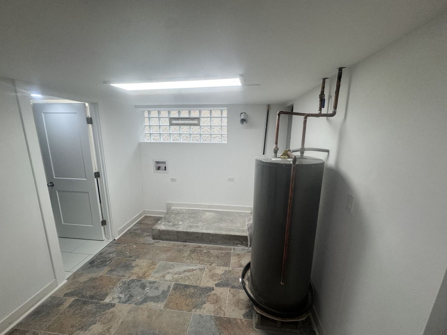 8312 South Kenwood Avenue Chicago IL 60619