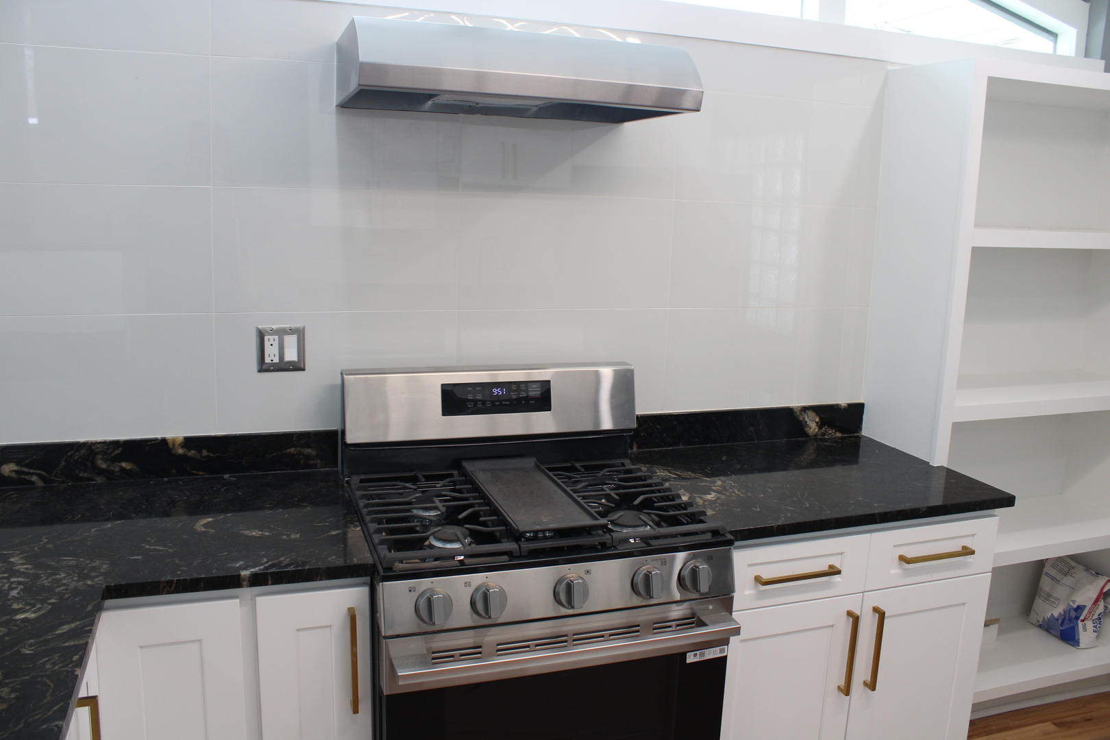 8312 South Kenwood Avenue Chicago IL 60619