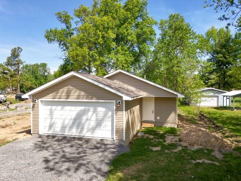 817 West Stotlar Street Herrin IL 62948