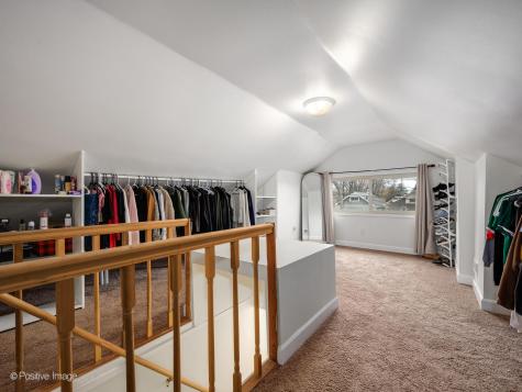 3742 Clinton Avenue Berwyn IL 60402