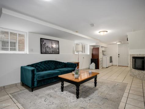 3742 Clinton Avenue Berwyn IL 60402