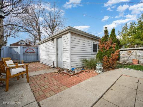 3742 Clinton Avenue Berwyn IL 60402