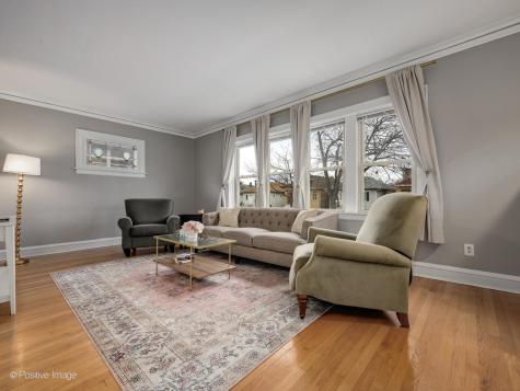 3742 Clinton Avenue Berwyn IL 60402