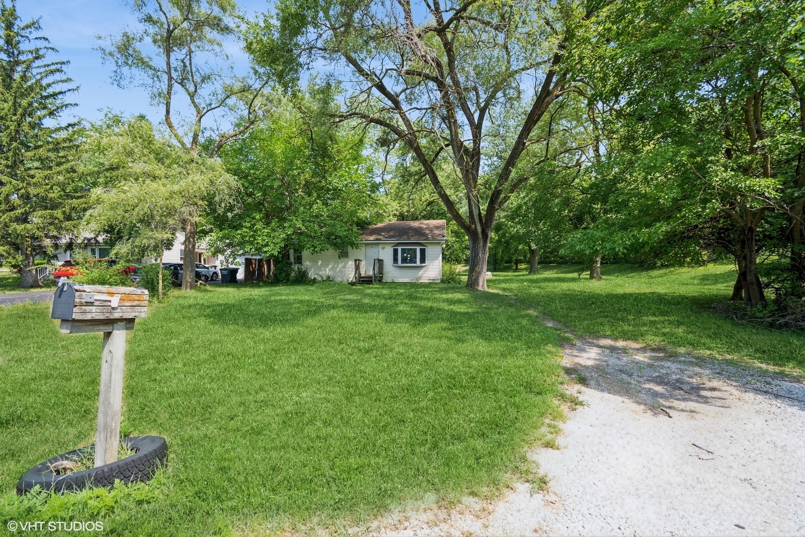 3636 172ND Street Lansing IL 60438