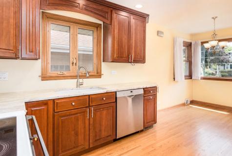 108 Imperial Street Park Ridge IL 60068