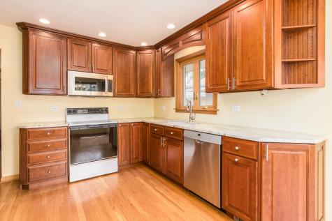108 Imperial Street Park Ridge IL 60068