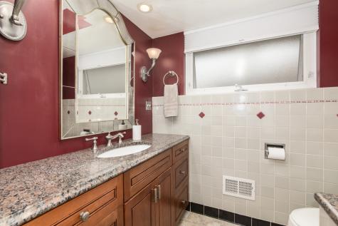 108 Imperial Street Park Ridge IL 60068